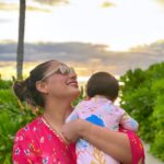 Bipasha Basu Instagram - Counting colours of nature with my Cub ❤️🧿She is so much in awe of the beauty of the sun , sky , water and plants ❤️🙏 Hope we have the awareness to sustain this beauty for the generations to come ❤️🙏 #monkeylove #deviturnsone