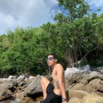 Boat Anakame Binsaman Instagram – ใกล้แล้ว ใกล้ตกจากหินแล้วว 😆🌊🌴