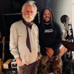 Bob Marley Instagram - @stephenmarley new single “Winding Roads” ft. @bobweir & @jackjohnson is OUT NOW! Listen today at the link in story, and check Ragga new album #OldSoul coming this FRIDAY ✌🏾 #stephenmarley #marleyfamily #LEGACY #newmusic #reggae