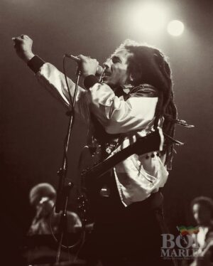 Bob Marley Instagram - “Every man got a right to decide his, own destiny. And in this judgment there is, no partiality.” #Zimbabwe #BobMarley

📷 by Peter Murphy
©️ Fifty-Six Hope Road Music Ltd.