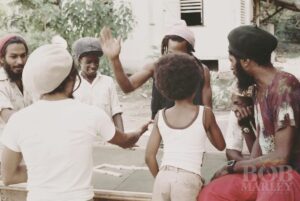 Bob Marley Instagram - A rare look : Alvin ‘Seeco’ Patterson , #BobMarley, Antonio ‘Gilly’ Gilbert and brethrens play dominoes at 56 Hope Road . Late 1975 Growing up there was always games being played on the spot , dominoes, football, table tennis, whatever. “Bob love any kinda game where him can win “ 🤣 @ziggymarley #games #yardlife #kingston #jamaica

📷 by @nevillegarrick 
©️ Fifty-Six Hope Road Music Ltd.