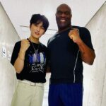 Bob Sapp Instagram - Great concert @jj_1986_jj #lovecovers !! Korea see you soon!! @hellchang #korea #j-jun #kpop #koreanumber1 #greatconcert #fans #kpopfans