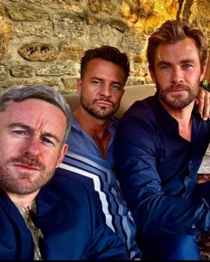 Bobby Holland Hanton Instagram - Me eyeing up my first picante of the day…. Thank you @britishgq for an epic event. Cracking few days on the farm. #gqheroes #GQ