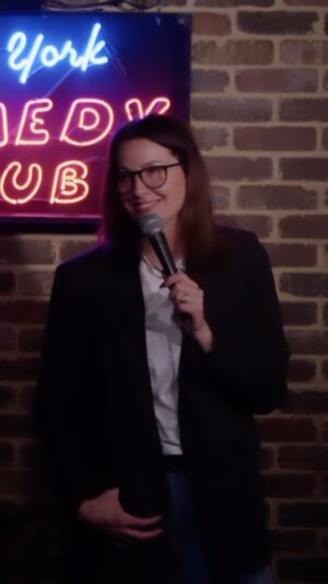 Bonnie McFarlane Instagram - BTS of my creative process
.
.
#njcomedy #nycomedy #standupcomedy #standupcomedians #ccstandup #allthingscomedy #womenincomedy #bonniemcfarlane #womenarentfunny #tonightshow #jimmyfallon #crowdwork #meangirls #bts #fypシ