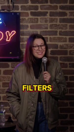 Bonnie McFarlane Instagram - The best filter is being nearsighted✨
.
.
.
#njcomedy #nycomedy #standupcomedy #standupcomedians #ccstandup #allthingscomedy #womenincomedy #womenarentfunny #bonniemcfarlane #tonightshow #jimmyfallon #newyorkcomedyclub #supreme #betches #filters #makeuptips #beautyguru #girlythings #sephora fypシ