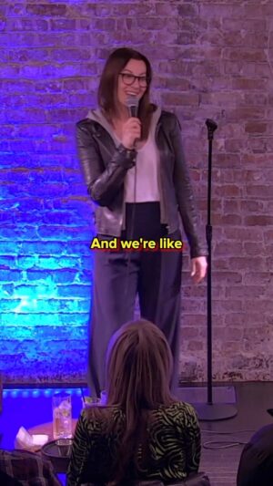 Bonnie McFarlane Instagram - We’ve come so far as a civilization 🙏
.
.
#njcomedy #nycomedy #standupcomedians #ccstandup #tonightshowstarringjimmyfallon #allthingscomedy #womenincomedy #womenarentfunny #bonniemcfarlane #thestandnyc #thewire #funny #watch #happytobehere #supreme #fypシ