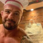 Borys Mańkowski Instagram - Kucharz z zawodu i po co mi to, jak kasa z łupanki, a jedzonko od @body_chief 😄 #współpraca