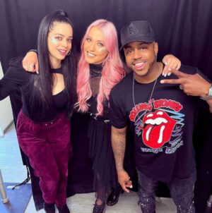 Bradley Mcintosh Instagram - Great show with @misstinaannbarrett & @amelialily11 looking forward to the next one. 😁🙌🏾 #freedom #tourlife #sclub