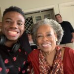 Brandon Gilpin Instagram - “Greyson Family Christmas” is back on air! It’s that time of year again family! Grab your family’s this holiday season and enjoy our movie! On Bounce TV tonight at 8pm & NOW FOR FREE ON AMAZON PRIME & TUBI Go stream that now! LOVE ALL MY CAST AND CREW! We made memories we will never forget! RIP CAROL SUTTON 🖤🙏🏾 #greysonfamilychristmas #ShowTimeBrando #actor #brandongilpin #christmasmovies