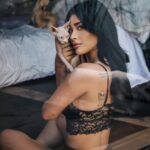 Brenda Zambrano Instagram - 🖤🖤🖤🖤🖤📸 @alejandroislasfotografia