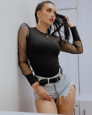 Brenda Zambrano Thumbnail - 226.1K Likes - Most Liked Instagram Photos