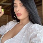 Brenda Zambrano Instagram - ☺️ bonito sábado