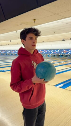Brent Rivera Instagram - Why did I go bowling…🫣😂