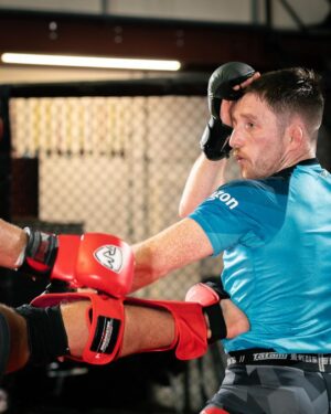 Brett Johns Instagram - Sparring some of the best fighters in the world, on a daily basis.

Massive thank you to the team as always.
@shoremixedmartialarts 

Having it off with another tasty scrapper December 8th

@sashshots 📷