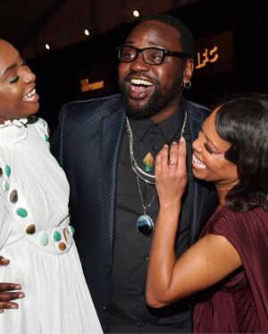 Brian Tyree Henry Instagram - #oscars styled by the amazing @waaadams @waacostumedesign suit by @armani watch by @movado statue by @spiderversemovie joy by @iamreginaking and @kikilayne ❤️👏🏿❤️👏🏿