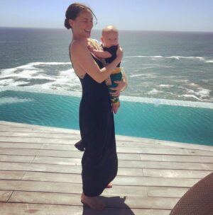 Briana Evigan Instagram - My Capetown date… 🌏🌍🌎