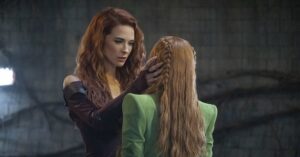 Bridget Regan Instagram - Congratulations @cwbatwoman @batwomanwriters on 51 incredible episodes. It was a dream to join the #batfam. 🌱🏳️‍🌈 @cw @dccomics @gberlanti @davidrapaport