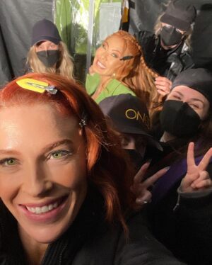 Bridget Regan Instagram - Belated photosynthesis dump 🌿🌿

@cwbatwoman @batwomanwriters 
@thecw @warnerbrostv