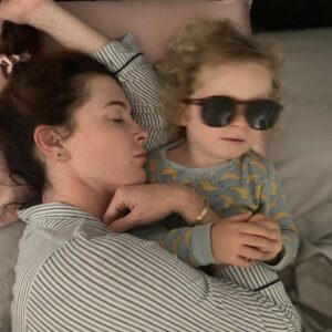 Bridget Regan Instagram - 2 0 2 1 ✌️💗💯🌙🌿🏠🌀😷👨‍👩‍👧‍👦🥦🥒🥬👣👩🏻‍🦰🛎💚