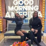Brie Garcia Instagram - NYC 🫶🏽👯‍♀️🥂🗽💕💋✨ #TwinLove