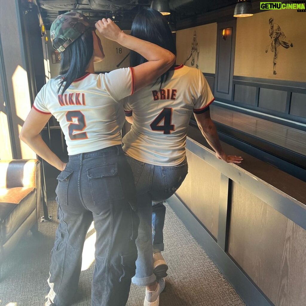 Brie Garcia Instagram - The @SFGiants took me out to the ballgame recently and it was so much fun!!! ⚾️ @nikkigarcia and I threw the first pitch(es) and @bonitabonitawine made an appearance!! As you can tell I was in my element singing during the 7th inning stretch 😂🎶 Italian Heritage Night made it even more special!!! 🇮🇹