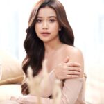 Brisia Jodie Instagram - kalo lama di kamar mandi karna sakit perut trus digedor2 orang yg salah siapa DiRumah aja lah Diluar BeceX
