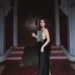 Brisia Jodie Instagram - 🥀 . . Styled by @elcofrebliaman Makeup&hairdo by @hilgamakeup 📸 : @hilgamakeup Stunning dress from @howardlaurent ❤️ Inget Pesan Ibu