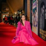 Brisia Jodie Instagram - Premiere Love Knots❤️ udah pada nonton blm guys filmnya? Masih bisa dibeli di @tiketcom yaa!! . . Dress from @byeol.thebrand x @withlovethebrand Blazer from @studiomoral 😍🌈 📸: @bahanagaung Seneng Bgt Bwt Hari Nie My Best Prend
