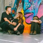 Brisia Jodie Instagram - “JAS MERAH: Jangan Sekali-kali Melupakan Sejarah” Tepat tanggal 10 November 2021 dalam rangka memperingati Hari Pahlawan saya akan me-lelang salah satu baju collaboration @esteh.indonesia x @billionairesproject yang hasilnya akan di donasikan kepada Para Veteran Kemerdekaan yang saat ini tinggal dan menetap di rumah yang tidak layak huni 🥲 Saya bersama para owner @esteh.indonesia mengajak seluruh masyarakat Indonesia untuk tidak melupakan sejarah dan membantu memberikan kehidupan yang layak bagi mereka yang sudah berjuang untuk kemerdekaan bangsa ini. Mohon tulis comment di bawah berapa harga penawaran kamu.. Karena saya akan serahkan secara langsung baju ini kepada penawar tertinggi secara simbolis tanggal 10 November 2021. Dan tentu hasil penjualan akan kami donasikan kepada para Veteran Kemerdekaan untuk membantu memerdekaan hidup mereka. Semoga hal sederhana yang kami lakukan ini sedikit banyaknya bisa berarti.. Sabar...dn Sadar Diri.