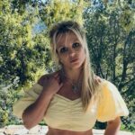 Britney Spears Instagram - 🌷