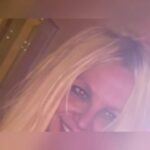Britney Spears Instagram - Sweater weather … I be naked in the tub 🛀 🙈🤷🏼‍♀️👠💕!!!