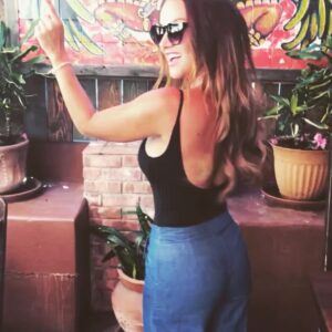 Brittany Thompson Martinez Instagram - Oh hello there #girlcrush worthy cleavage!!! My new @sneakyvaunt is giving the girls a push in the right direction, and I can’t even cope! It’s backless, strapless, and officially just made my wardrobe limitless 🙌 Girls’ night - I’m ready for you! Are you ready to sneaky too? Check out sneakyvaunt.com, they come in black & nude!
#backless #throwback #sneakyvaunt #southbay #losangeles #california #bb16 #bigbrother #girls #ortega120 #cbs @sneakyvaunt #boomerang  #photocreds  @sheena_wilkins_