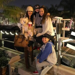 Brittany Thompson Martinez Instagram - All I need in one pic! 💓 #neveradullmoment #naples #2ndstreet #starbucks #wine #longbeach #christmas #christmastime #family #blessed #wineinacup 😜 #momlife #christmaslights #dudebenice @dudebenicela @starbucks #dodgers @dodgers #la @ax_man5