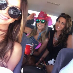 Brittany Thompson Martinez Instagram - Day 1 adventures of stagecoach
#stagecoach #country #countrymusic #girlstrip @jphotobomber9 @samantha_rush @nyalajewelry