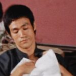 Bruce Lee Instagram – 🦃🍽️ Gotta get those Thanksgiving plates just right…

#brucelee #happythanksgiving #onefamily