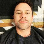 Bryan Safi Instagram - Have to shave today for work but we had fun, didn’t we girls