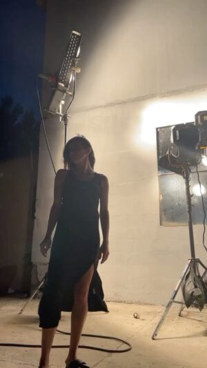 Burcu Gönder Instagram - 