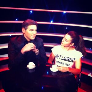 Burcu Gönder Instagram - Ben konuşurken yüzüme bak !!