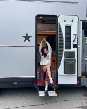 Burcu Gönder Instagram - Karavan dump
#üçgünlükdünya 🎬