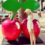 Byrdie Bell Instagram - 🍒 Destino Ibiza