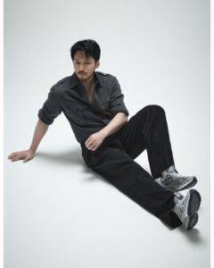 Byun Yo-han Instagram - 뉴발란스 990v6