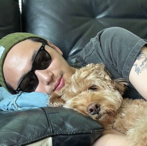 Byun Yo-han Instagram - 생존신고 및 하드털이.