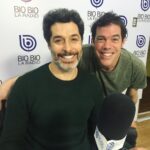 Álvaro Escobar Instagram - Con mi amigo @franciscoperezbannen en el #ExpresoBioBio para hablar de su programa “Maestros” 📺 La entrevista en vivo por @tvbiobio Radio Bío Bío