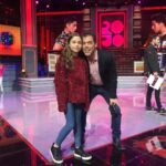 Álvaro Escobar Instagram - Con mi pequeña Aurora que me acompaña en todas 😍😍😍 #RojoTVN
