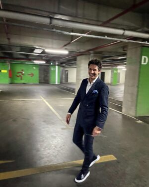 Özgün Karaman Instagram - caption maption yok ben varım 🕺