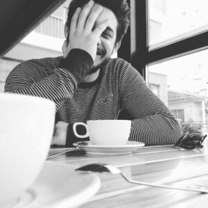 Özgün Karaman Instagram - 🎶 one more cup of coffee before #babacandır 🎬