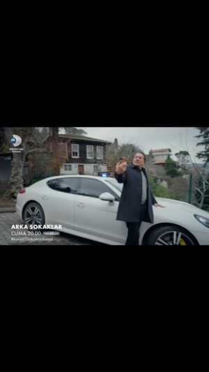 Özgür Ozan Instagram - @arkasokaklarofficial @kanald @dmedia #series #police 🔥🔥🔥”YILAN YILAAN”🚔