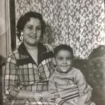 Özkan Uğur Instagram - Anneler gününüz kutlu olsun Canım annem benim Nur içinde yat