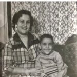 Özkan Uğur Instagram - Anneler gününüz kutlu olsun Canım annem benim Nur içinde yat