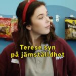 Özz Nûjen Instagram - Får jag presentera Bronander Mats Bronander - ledarskapskonsult 😅 Jag är med som gästskådespelare i avsnitt 2 av väldigt roliga ”Terese i kassan” på @svt Play 🙌🏽❤️ tack @hampusnessvold och resten av gänget för att jag fick vara med. 🙏🏽😘❤️ #svthumor #humorserie #tereseikassan @svthumor #özznûjen #hampusnessvold #actor #sweden #swedish #sitcom #actors #funnyvideos #videos #video